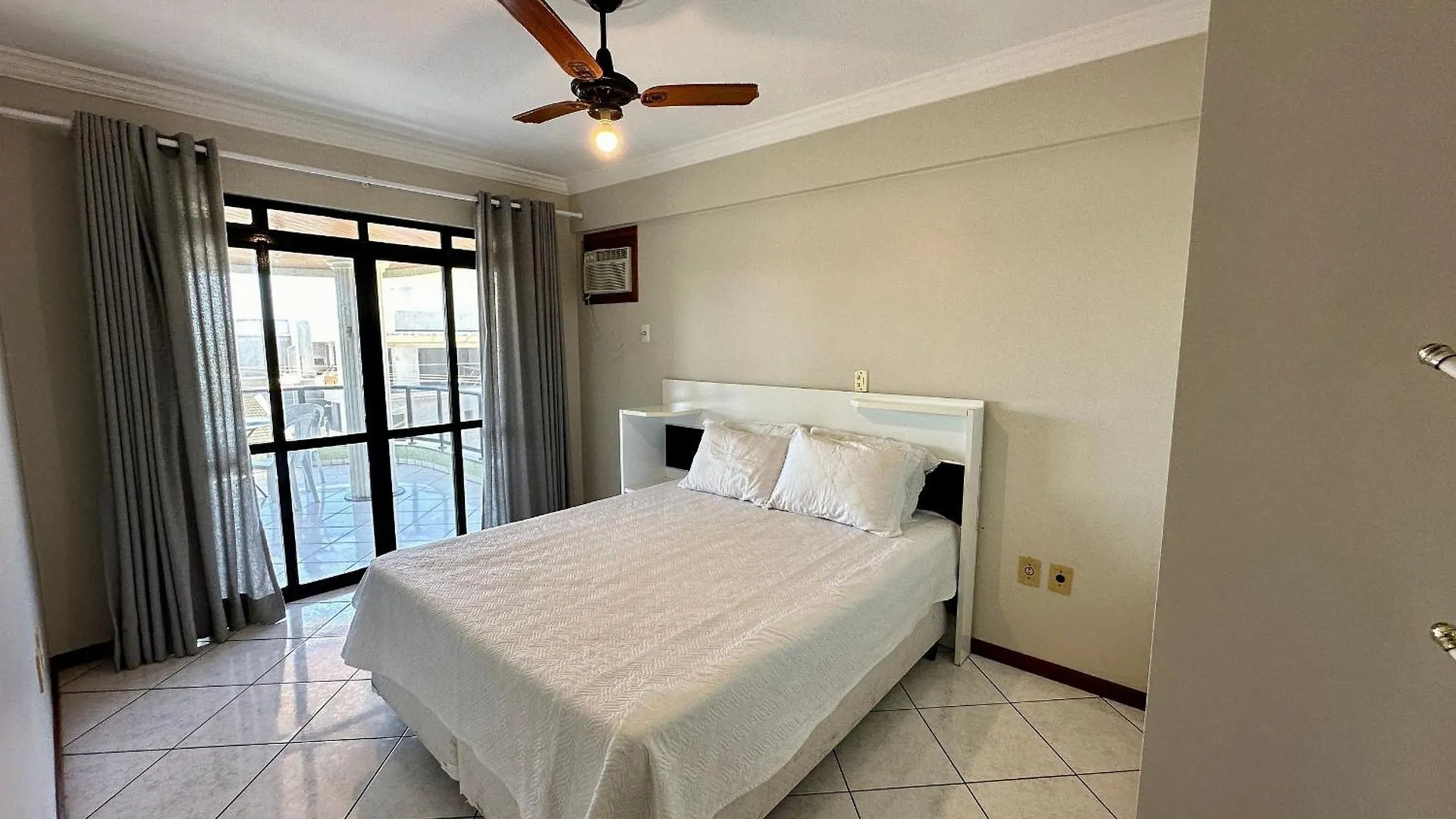 Residencial Paradise - Praia De Bombas - Bombinhas
