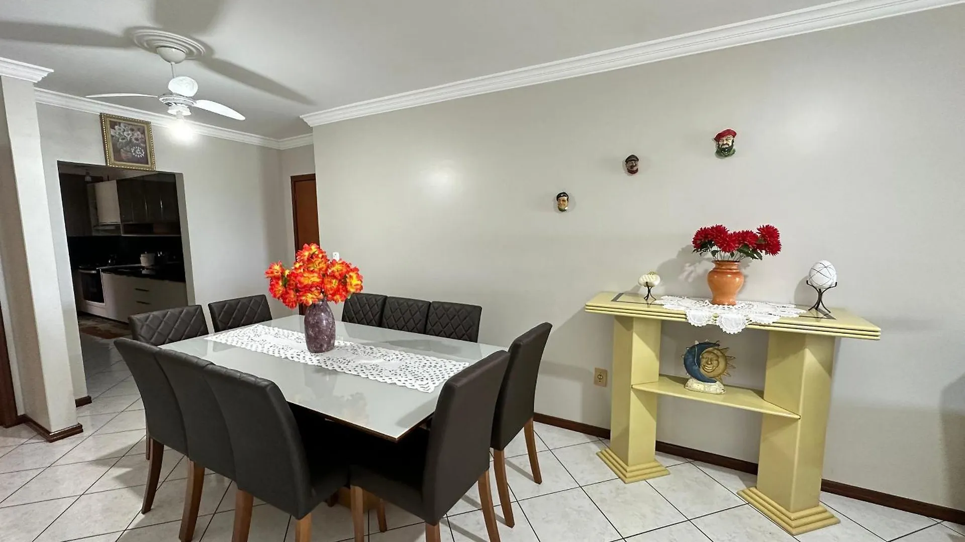 Residencial Paradise - Praia De Bombas - Bombinhas 0*,